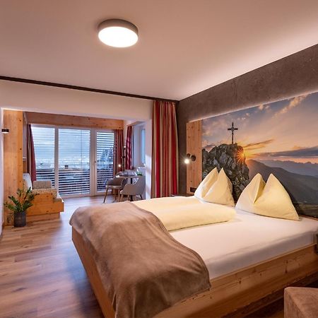 Das Sonnleiten Ski- Und Motorradhotel Bruck Im Zillertal Брук-ам-Циллер Экстерьер фото